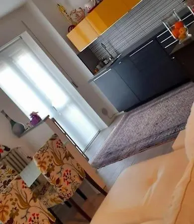 Apartman Due Passi Dalla Val Grande- Il Treno Del Foliage