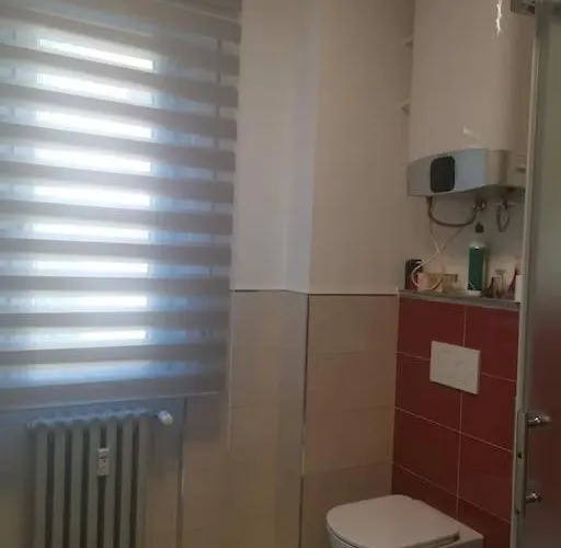 Due Passi Dalla Val Grande- Il Treno Del Foliage *